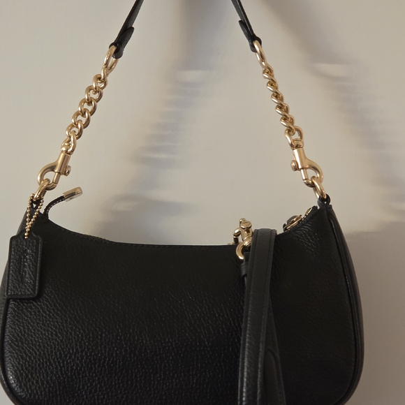 Coach Teri Black Leather Shoulder Bag - Picture 5 of 13
